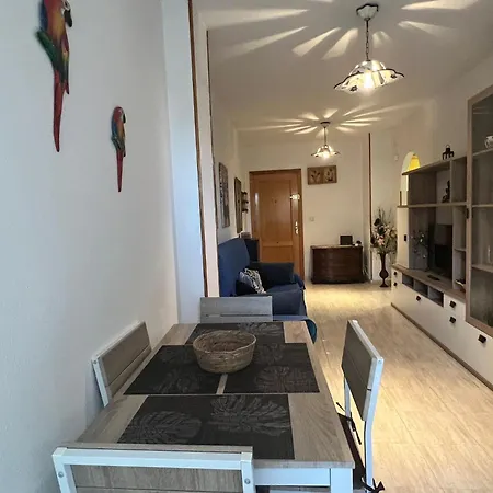 Marinasunbeach Canovas 2 Appartement *